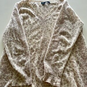 360 Cashmere Leopard Print V-Neck Sweater